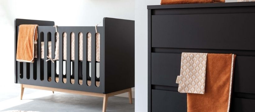 https://www.bebe9.com/media//wysiwyg/Chambre/pure_black_2.jpg