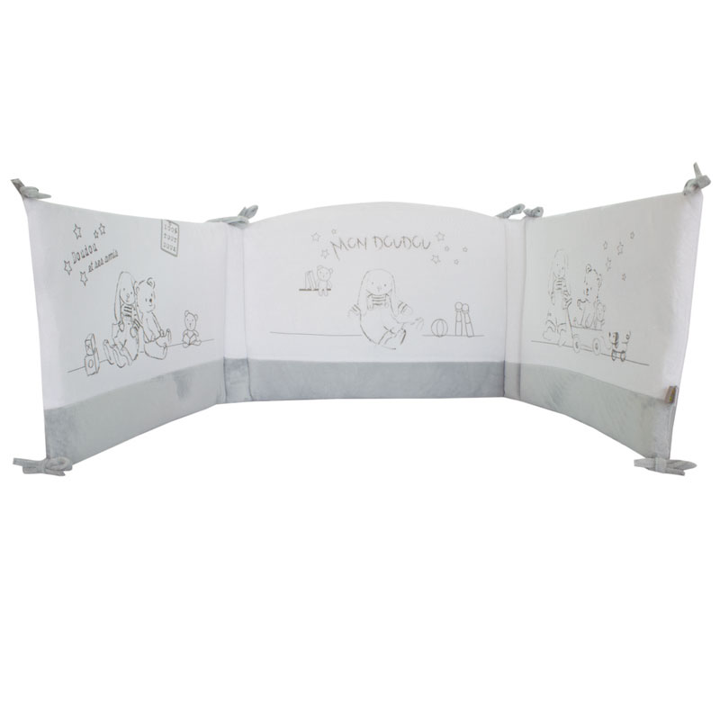 Les Chatounets Tour De Lit Motif Lapin Blanc Gris Bebe Et Puericulture Accessoires De Literie Okey Marketing