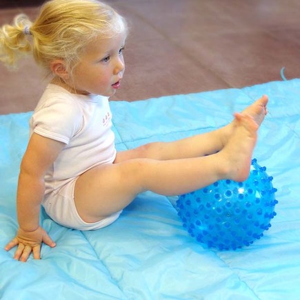 Balle Sensorielle Bleue Vente En Ligne De Eveil Bebe Bebe9 Balle Sensorielle Bleue Vente En Ligne De Eveil Bebe Bebe9