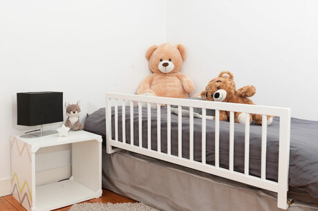 Barriere De Lit Livia Bois Blanc Vente En Ligne De Barriere De Lit Et Accessoires Literie Bebe9