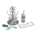 Coffret naissance (Égouttoir, bavoir, boite doseuse, goupillon)