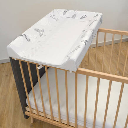 Plan A Langer Avec Matelas Integre Poeme Gris Vente En Ligne De Commode A Langer Bebe9 Plan A Langer Avec Matelas Integre Poeme Gris Vente En Ligne De Commode A Langer Bebe9