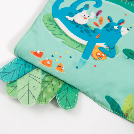 Grand Livre Tissu D Activites Dans La Jungle Vente En Ligne De Livres Bebe9