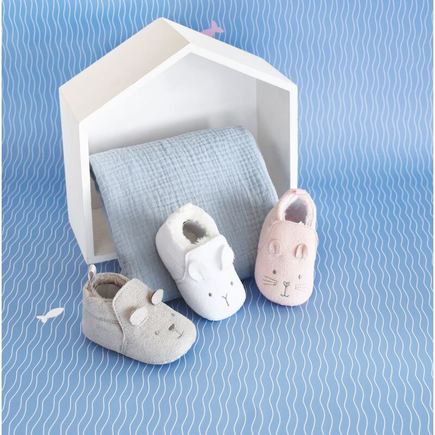 Chaussons Bebe 0 6 Mois Blanc Vente En Ligne De Linge De Lit Bebe Bebe9 Chaussons Bebe 0 6 Mois Blanc Vente En Ligne De Linge De Lit Bebe Bebe9