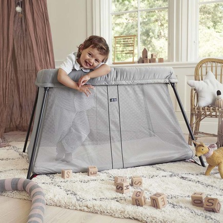 Lit parapluie bébé et enfant