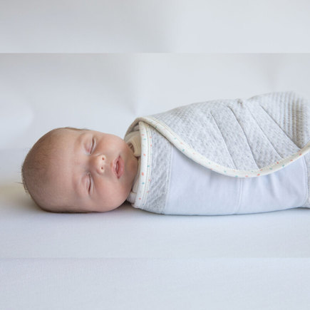 Couverture d'emmaillotage calin naissance grise DOMIVA, Vente en ligne de  Couverture bébé