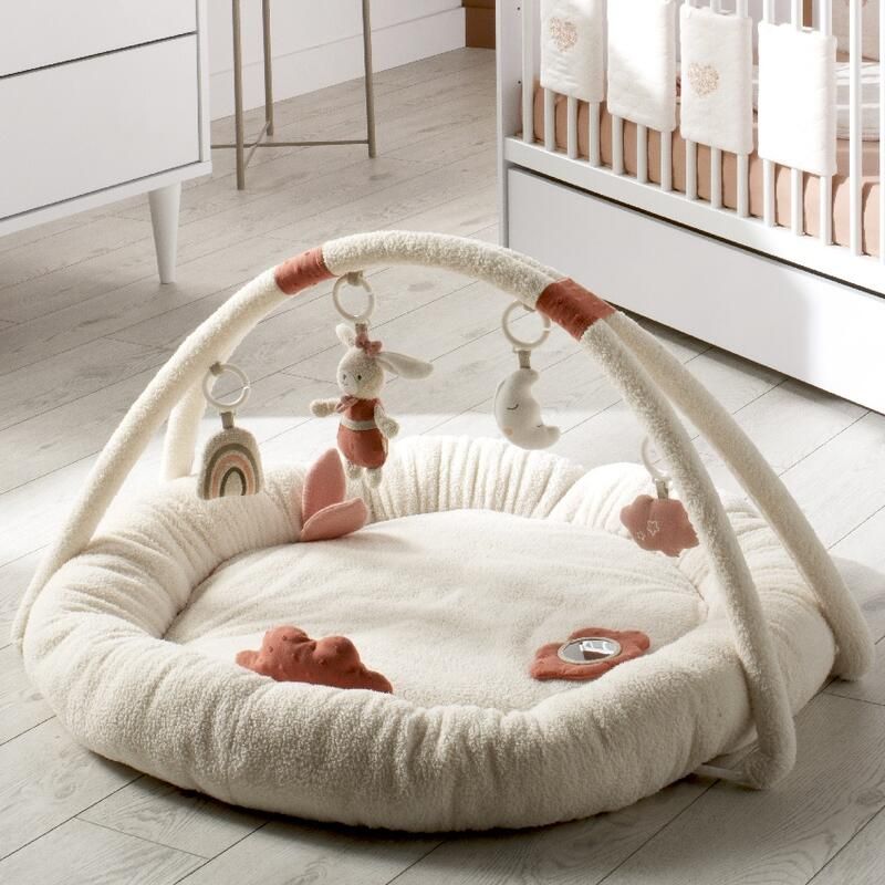 Tapis d'éveil Avec Arches Petit Cœur - sauthon baby deco