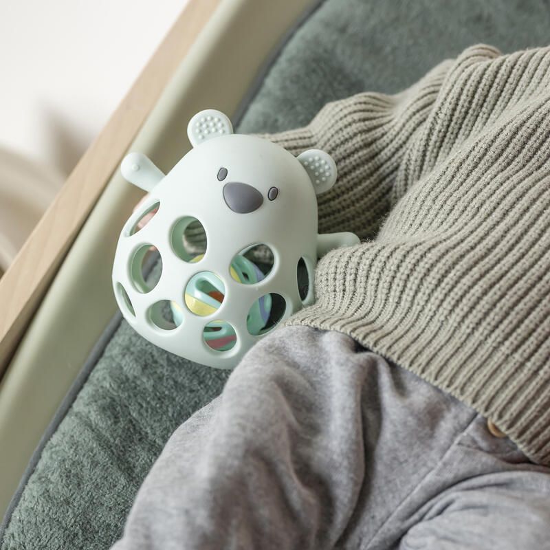 Hochet en silicone avec balle Ours Vert - nattou
